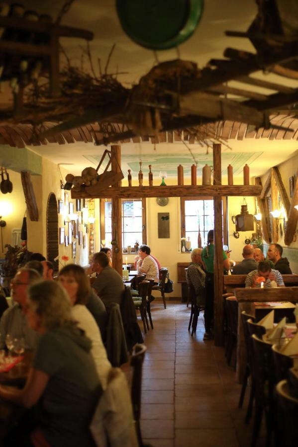 Gaestehaus Knaup Treis-Karden Exteriör bild